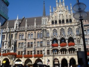 132_542196421952_2546_n